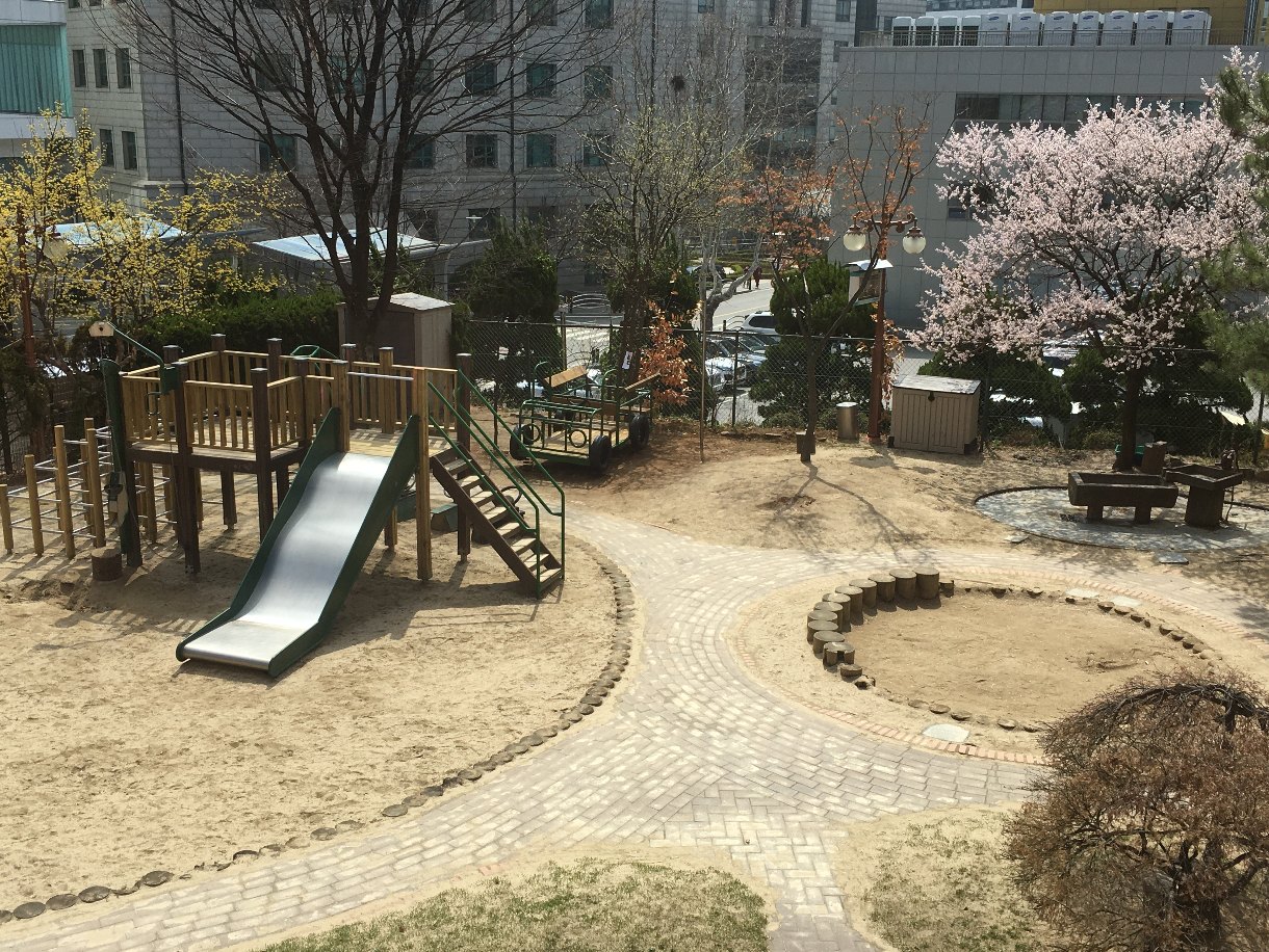 소나무놀이터